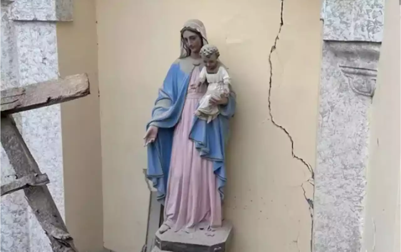 Statue of Mary untouched in earthquake that demolished cathedral in Turkey