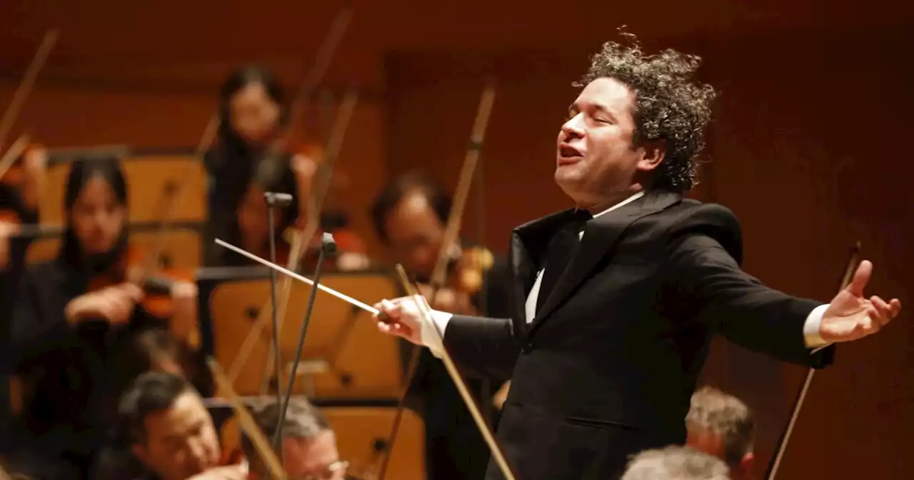 Commentary: The New York Philharmonic hasn't had a superstar in decades; now it's getting Dudamel