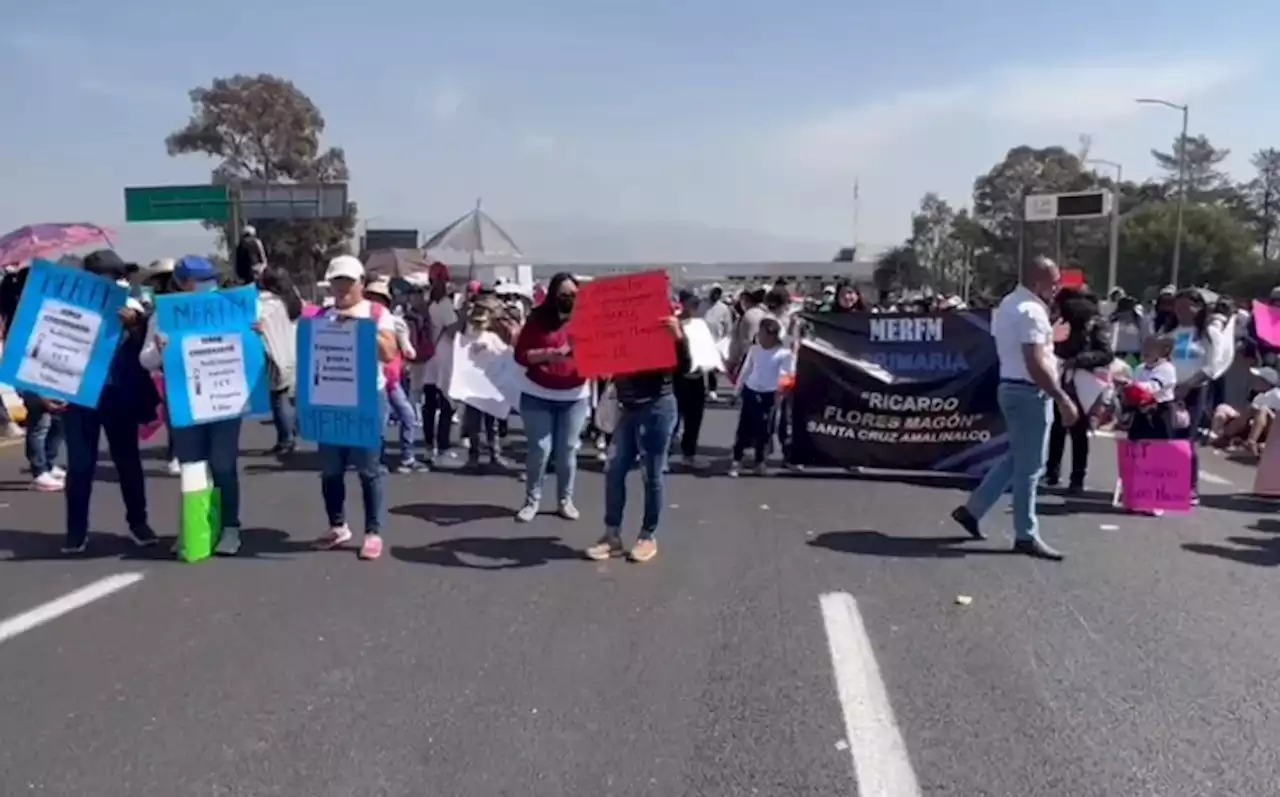 Manifestación en autopista México- Puebla