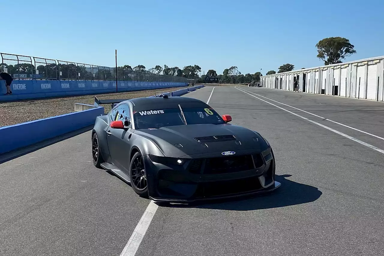 Tickford debuts plain black Gen3 Mustang