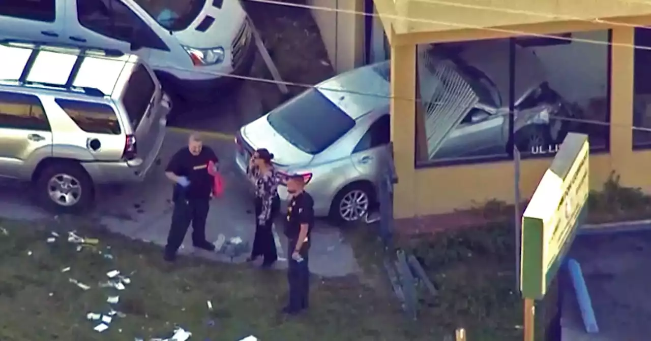 Florida mass shooting suspect killed during police pursuit