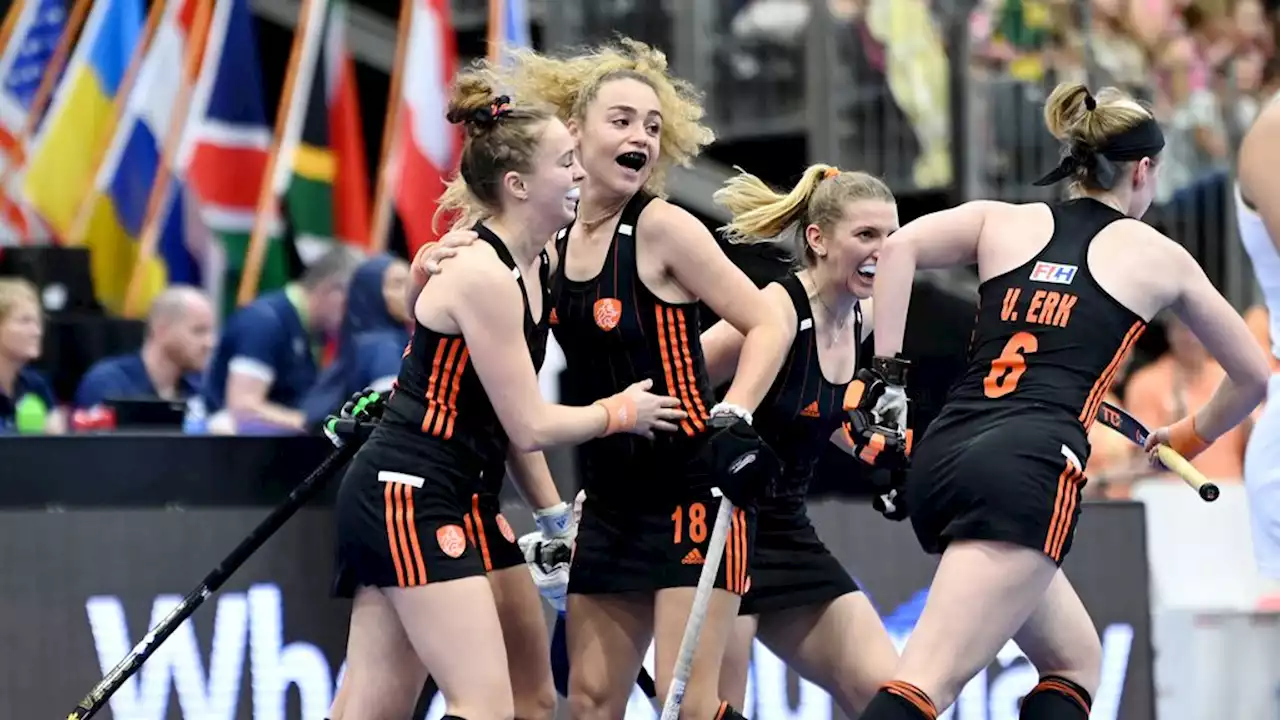 Zaalhockeysters winnen ook vierde WK-duel, mannen hard onderuit tegen Oostenrijk