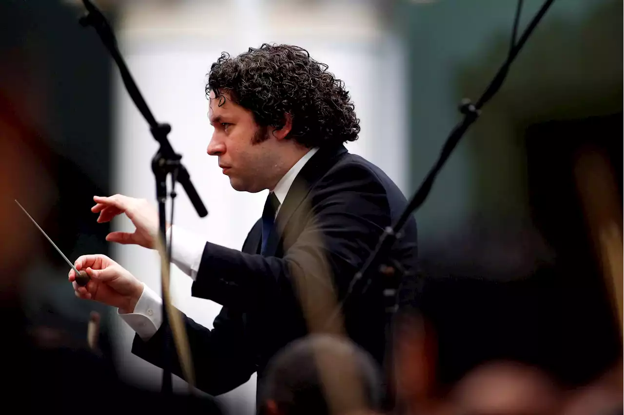 NY Philharmonic lures LA's star conductor Gustavo Dudamel