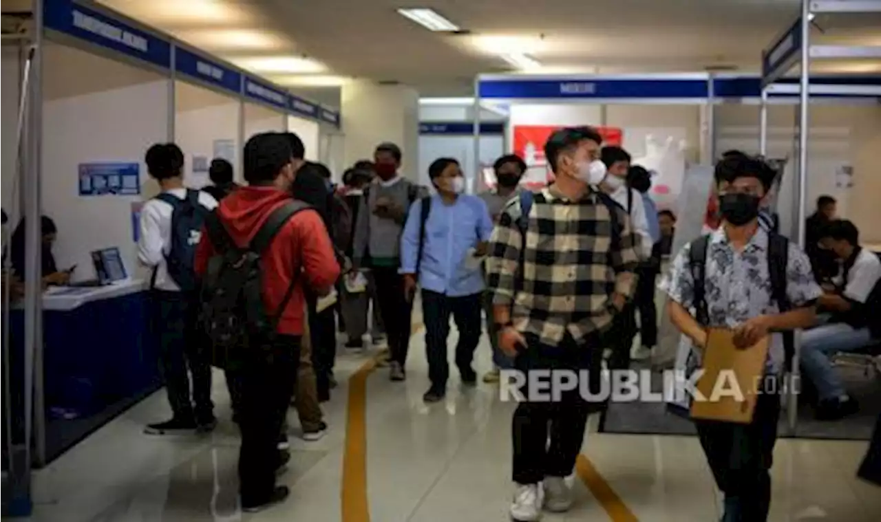 Banyak Pengangguran, Indonesia Hasilkan Tiga Juta Angkatan Kerja per Tahun |Republika Online