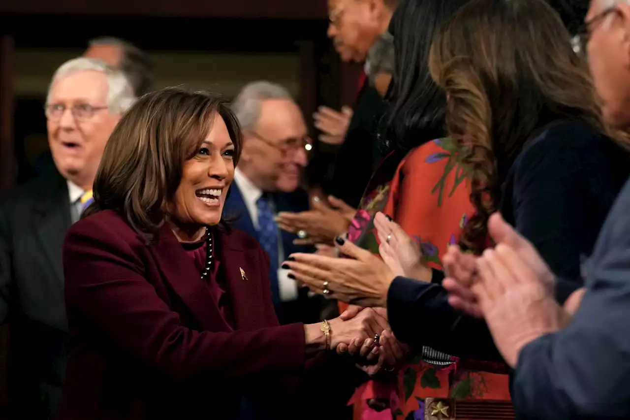 Kamala Harris team fires shots at other Dems after SOTU