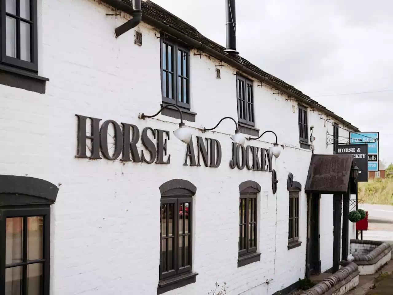 'Groundswell of support' as nearly £50,000 already raised to save Shropshire pub