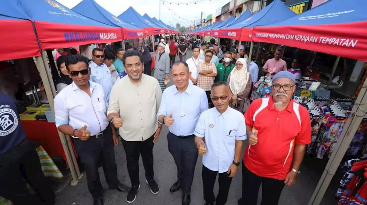 Melaka night markets to be more vibrant, clean to attract people