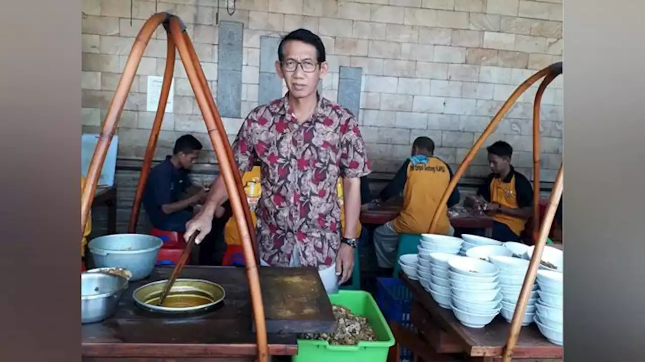 Wawancara H. Apud, Pelopor Restoran Empal Gentong di Cirebon, Begini Jurus-jurusnya