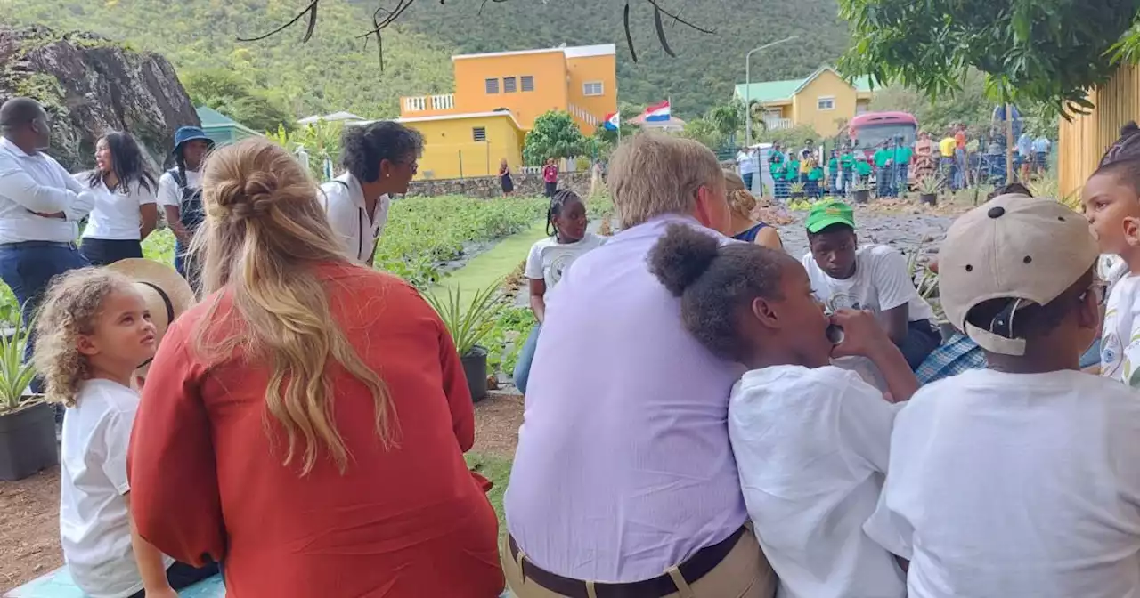 Peuters stelen harten koning en Amalia op Sint Maarten