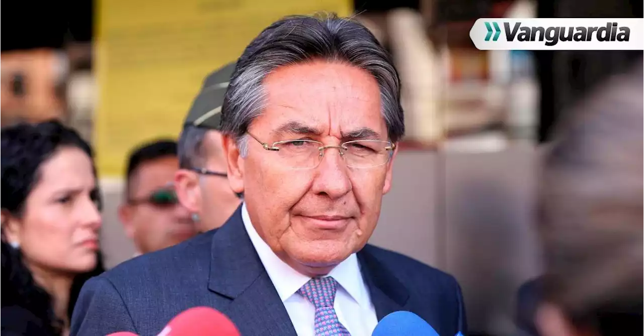 Exfiscal Martínez dice que Leyva buscó que las Farc conservaran sus activos