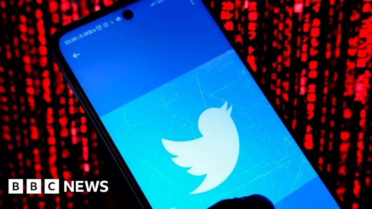 Twitter outage sees users told they are over daily tweet limit