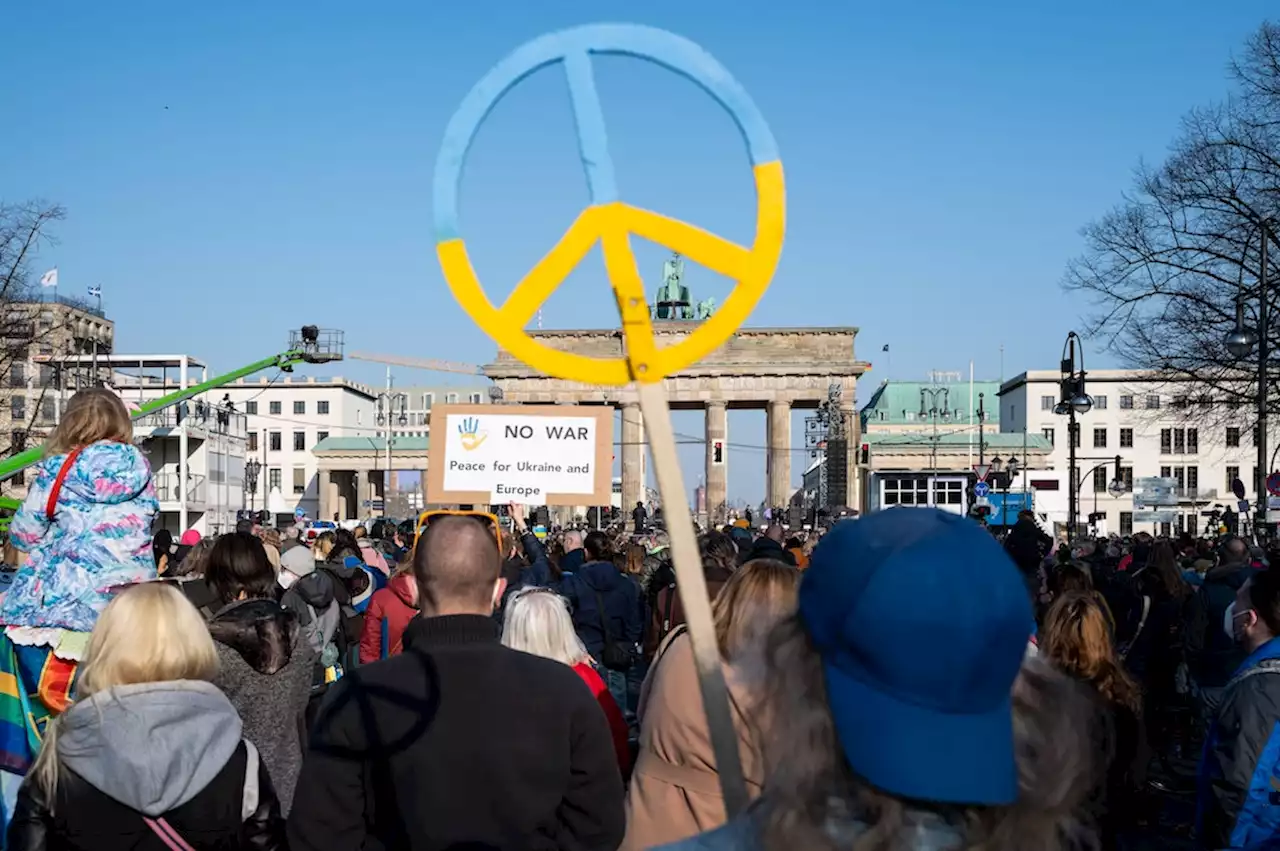 Berlin: Viele Demonstrationen zum Jahrestag des Angriffs auf Ukraine geplant