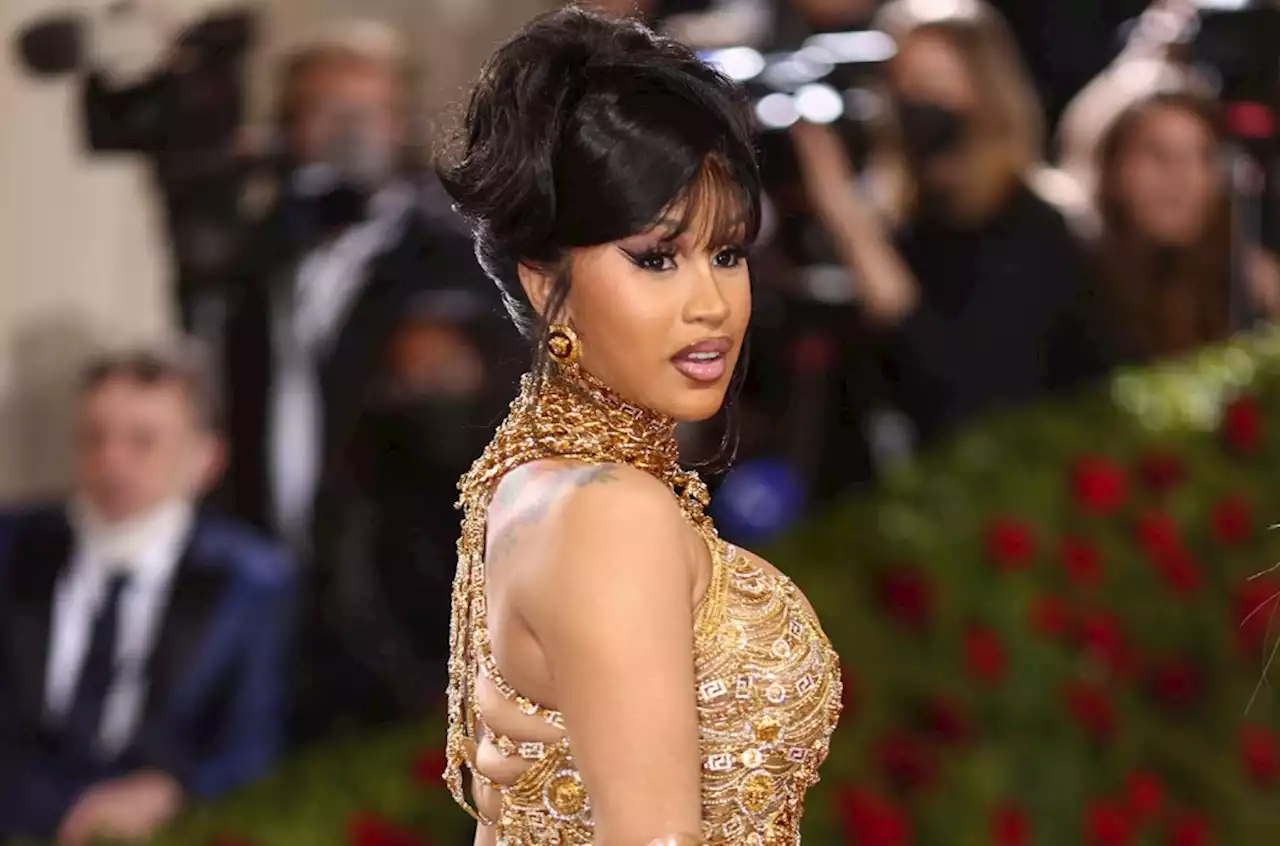 Cardi B Seemingly Steps Into Offset & J Prince Feud, Calls Out ‘Big Lies’