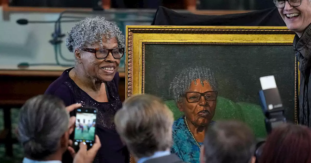 Opal Lee, 'grandmother of Juneteenth,' gets Texas portrait