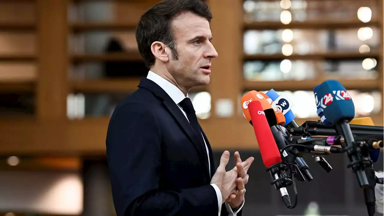 Paris 2024 : Emmanuel Macron s'exprimera 'à l'été' sur la possible exclusion des athlètes russes aux Jeux