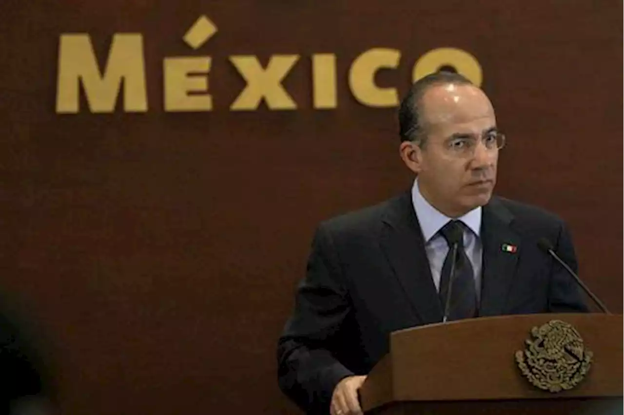 Calderón debe explicar presunta protección al Cártel de Sinaloa: Mier