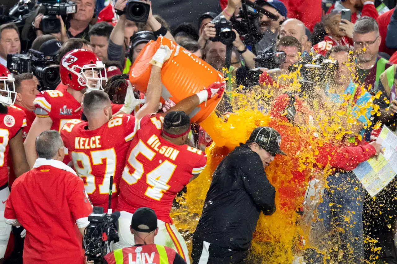 Super Bowl Gatorade Odds - Examining Why Bettors Love to Bet on Color and When They Started to Bet on Props