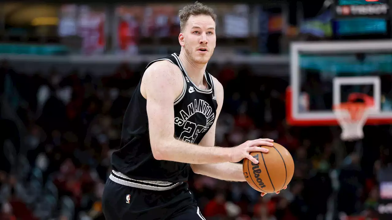 NBA Rumors: What Raptors Gave Up to Land Jakob Poeltl Despite Celtics Interest