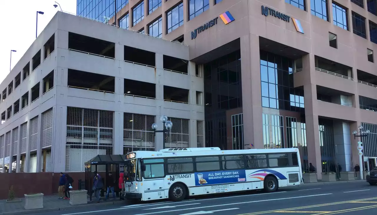 NJ Transit plans to move into new headquarters, but will remain in Newark