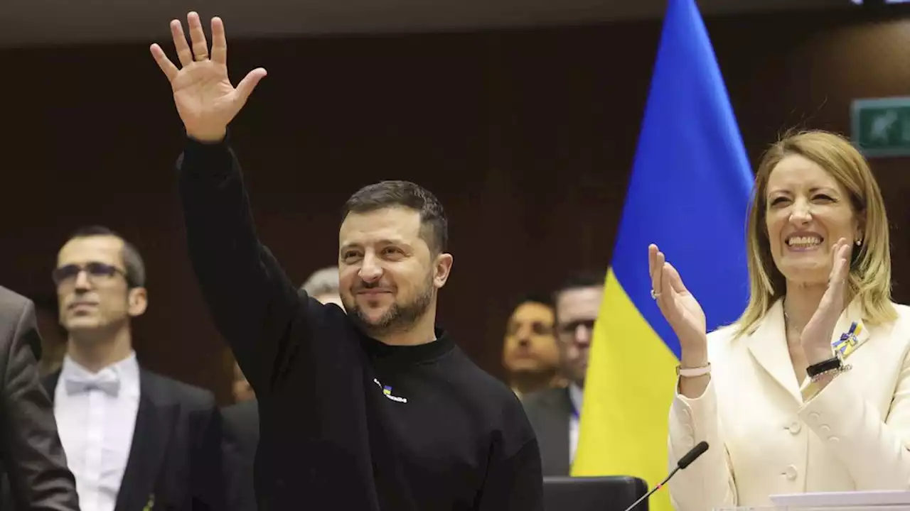 Zelensky benadrukt Europese waarden in applaudisserend Europees Parlement