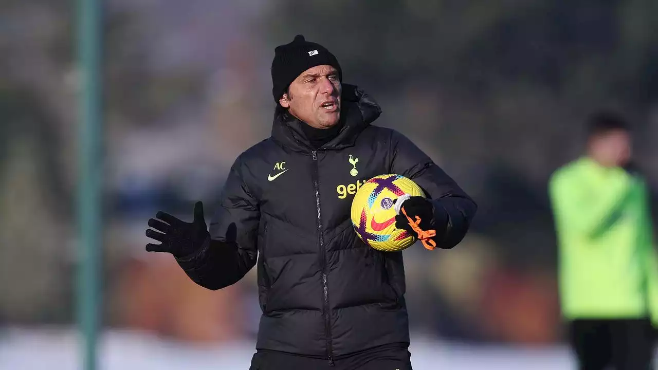 Tottenham-coach Conte keert week na galblaasoperatie terug op trainingsveld