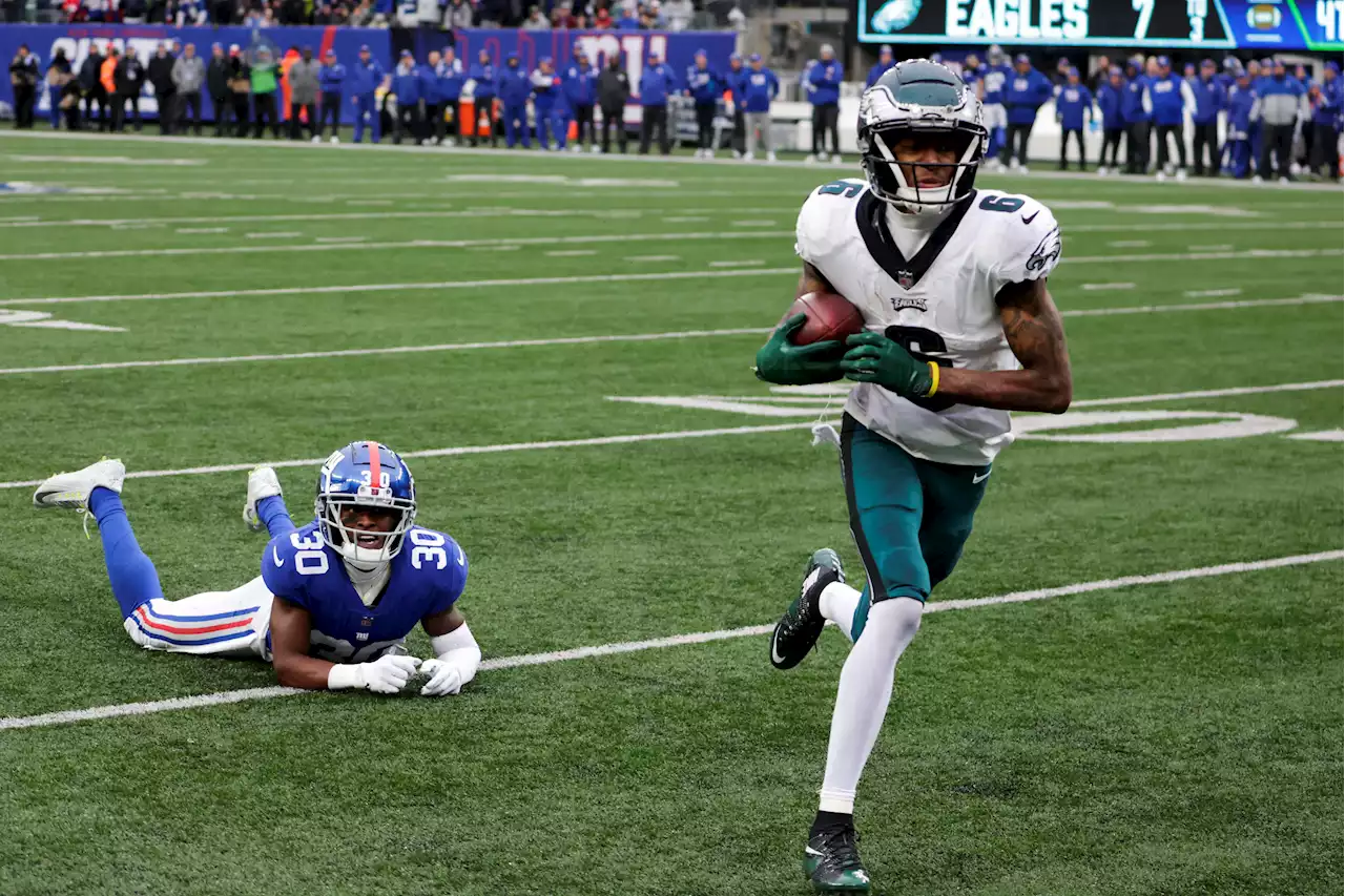 How DeVonta Smith went from sure-thing Giant, to playing for Eagles