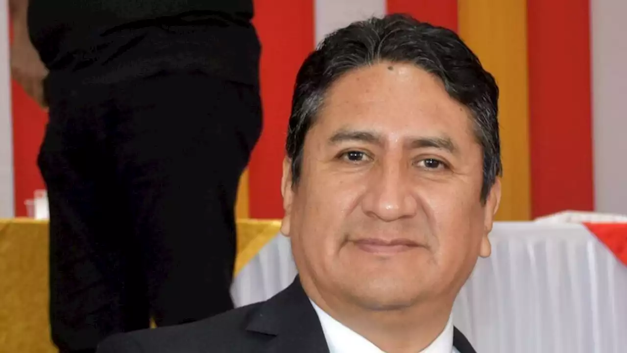 Perú: Condenan a Vladimir Cerrón por corrupción | El líder histórico del partido de Pedro Castillo no podrá ser candidato