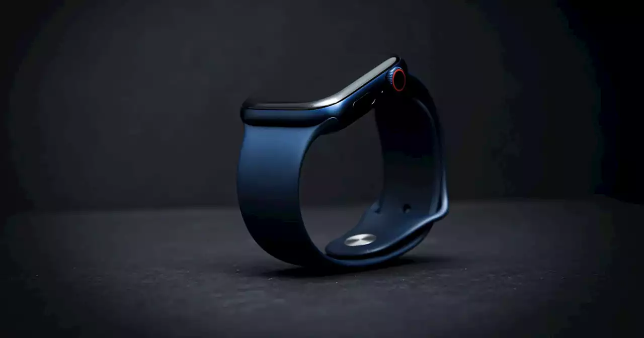 Apple Has Designed a Detachable Watch with a Built-In Camera