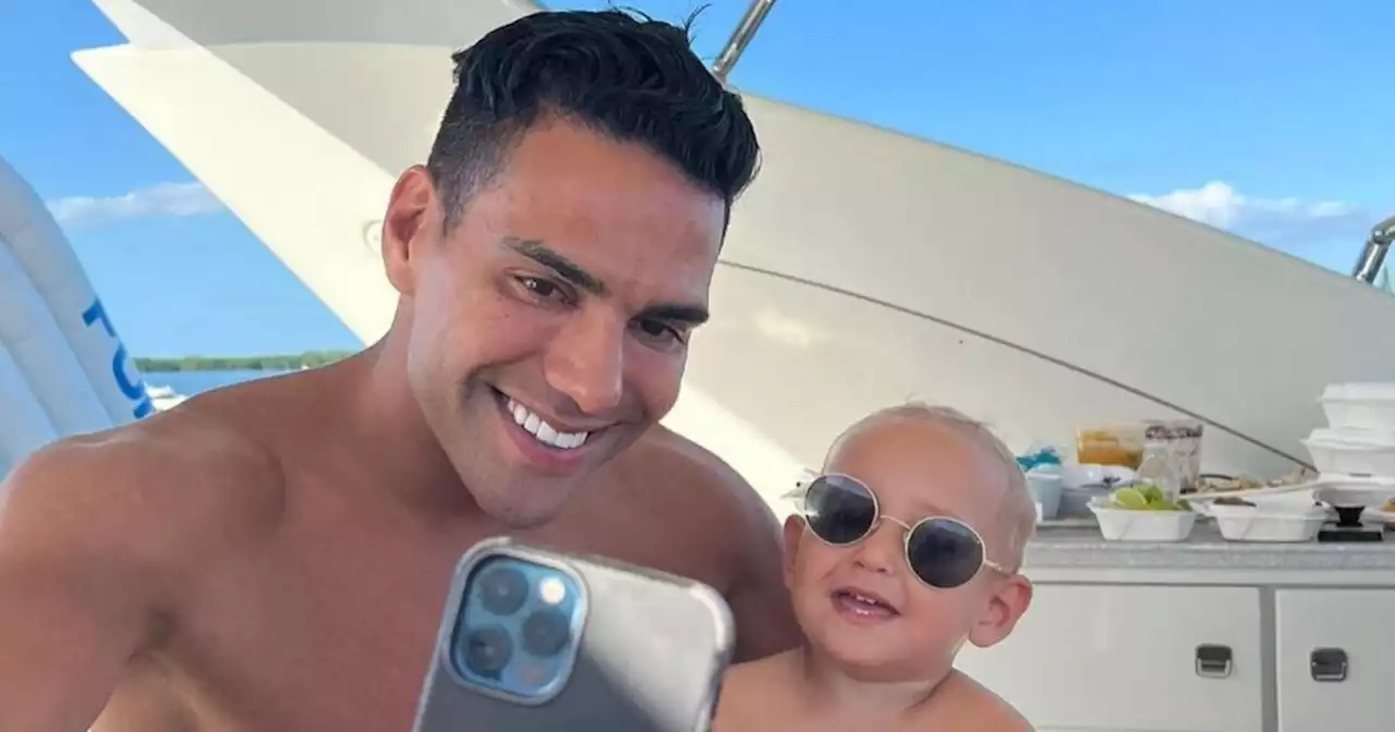 El hijo de Falcao ‘se le midió' a rezar mientras aprende a hablar y todos ‘morimos de amor’