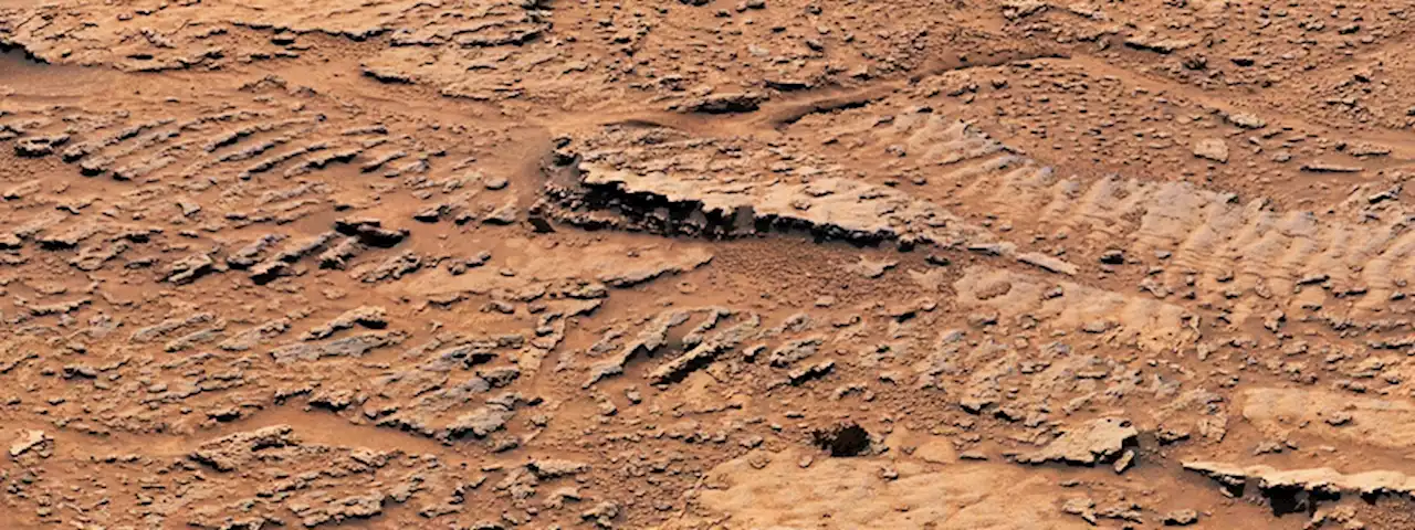 NASA's Curiosity Rover Stumbles Upon Wave-Rippled Rocks Left by an Ancient Lake