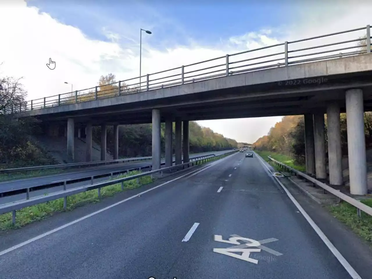 Police ramp up patrols over youths throwing objects off Shrewsbury road bridge