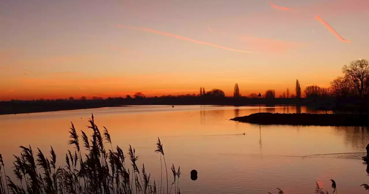 Dit is waarom de zonsopgang deze week feloranje is: ‘Niet minder koud’