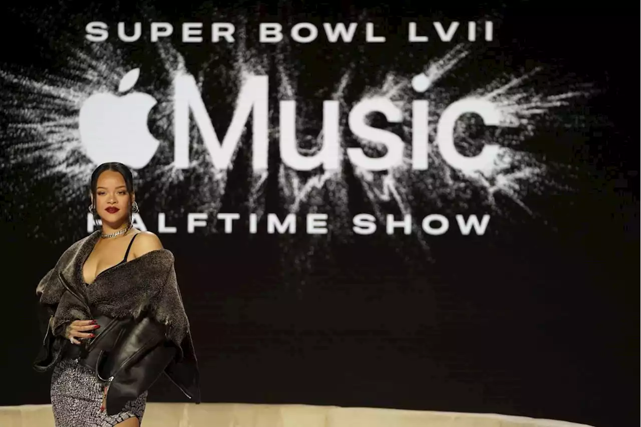 Asegura Rihanna que habrá mucha música y celebración a su carrera en el Super Bowl