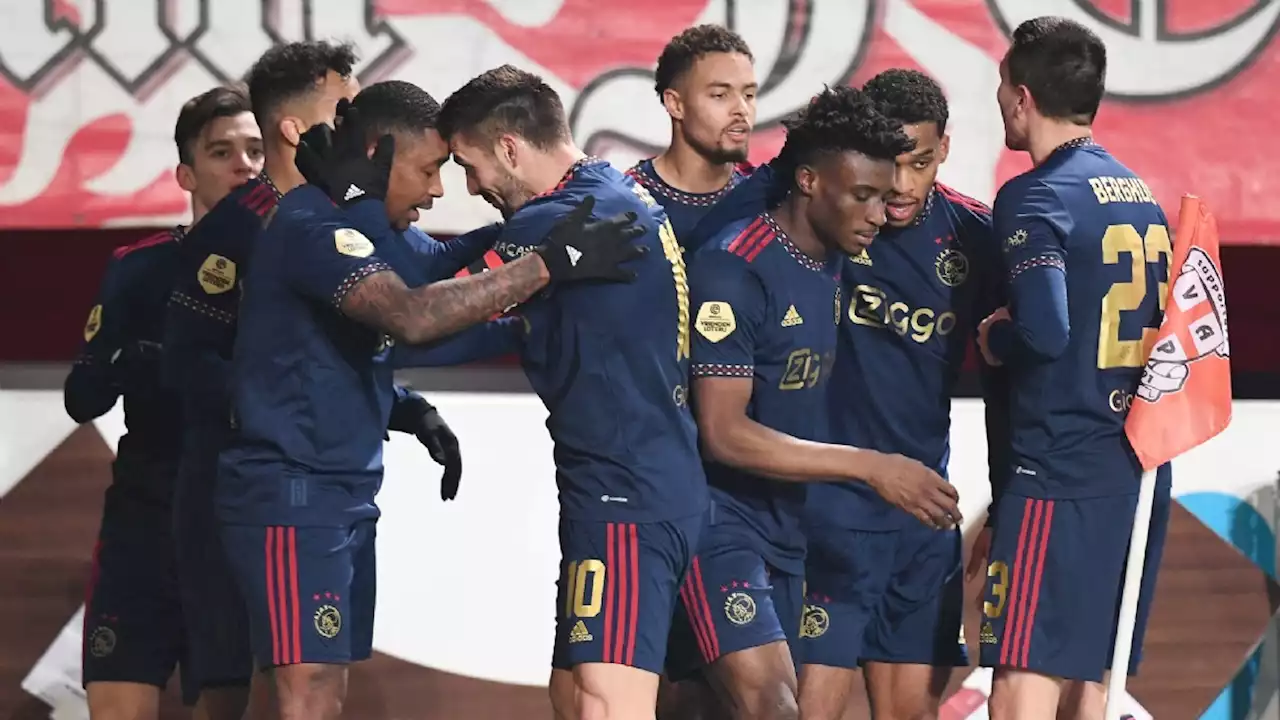 Mohammed Kudus schiet Ajax na fraaie steekbal Tadic naar de kwartfinale