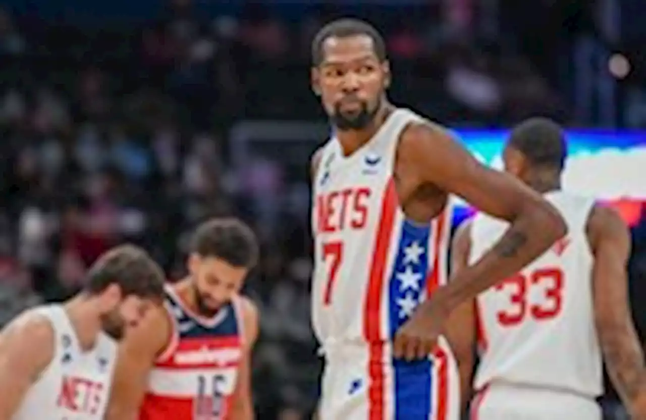 Nets agree to trade Kevin Durant to Suns in blockbuster deal, completing teardown