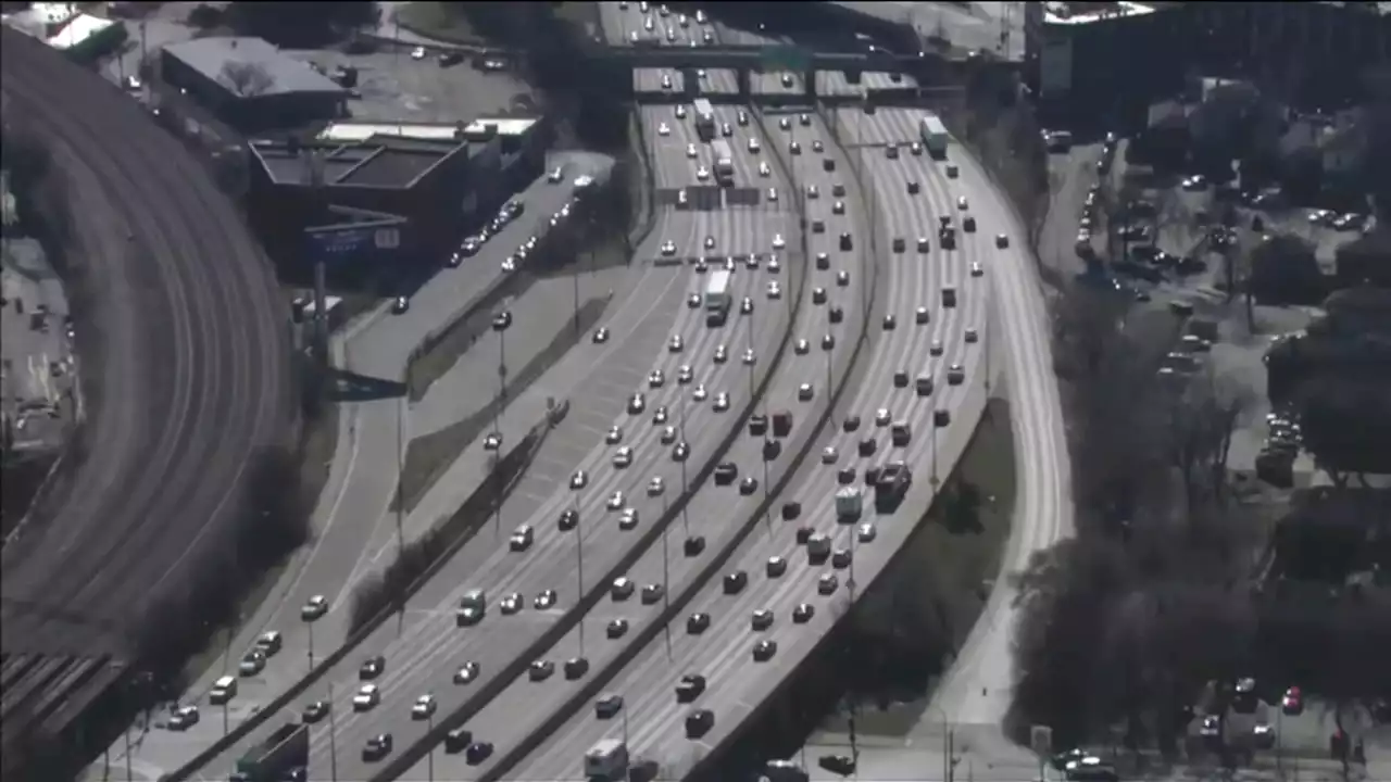 IDOT to begin 3-year project on 36 bridges over Kennedy Expressway; closures expected