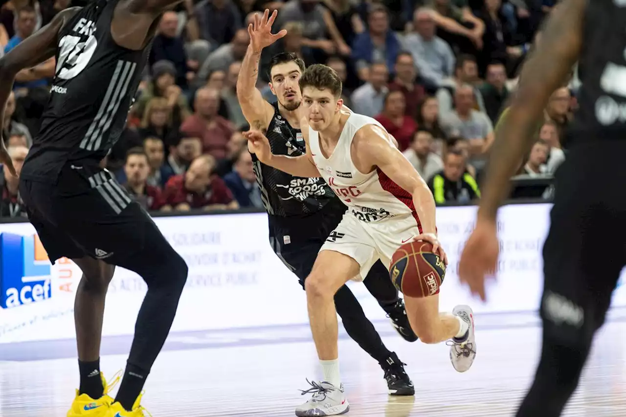 Hugo Benitez trois ans de plus à la JL Bourg ! - BeBasket