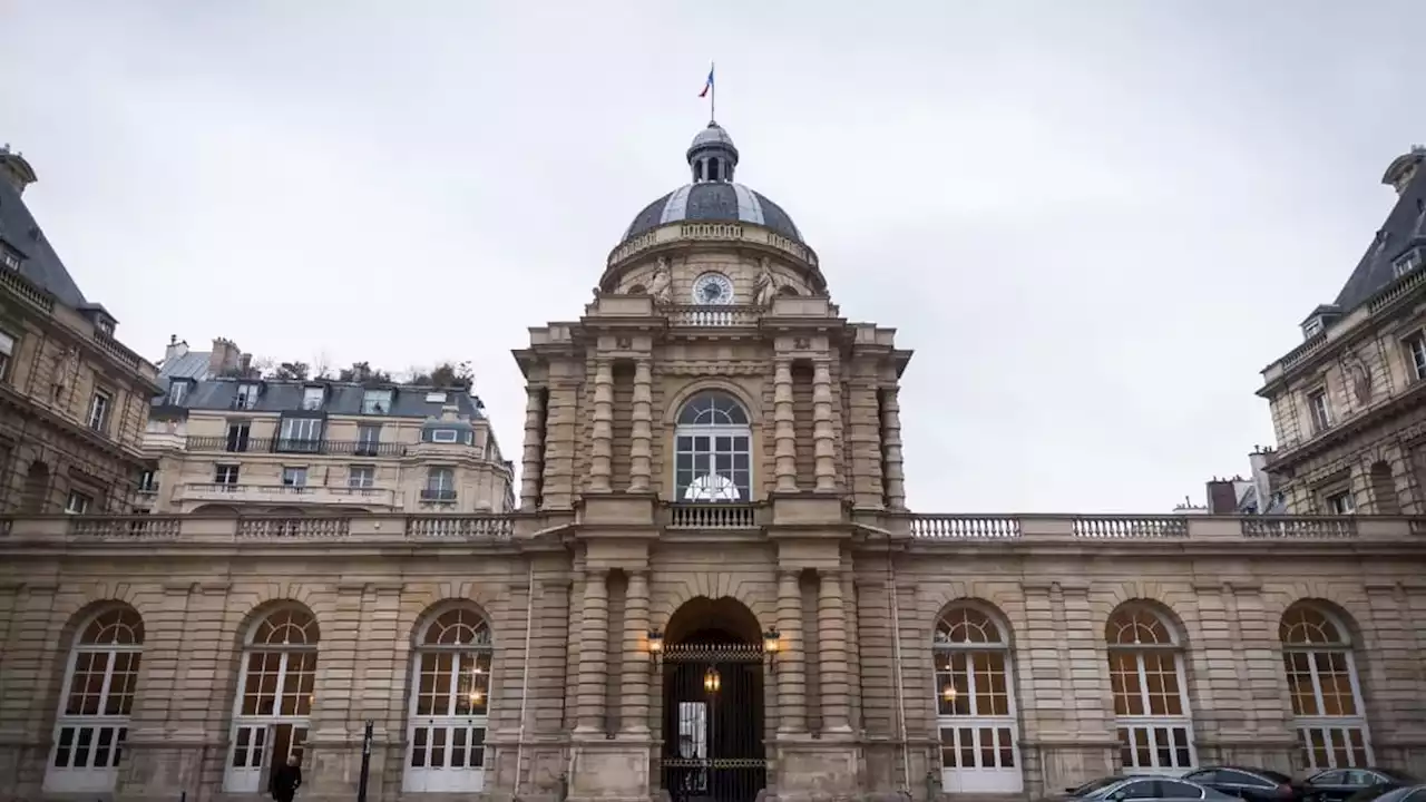 EN DIRECT - Réforme des retraites: le texte franchit le cap de la commission au Sénat