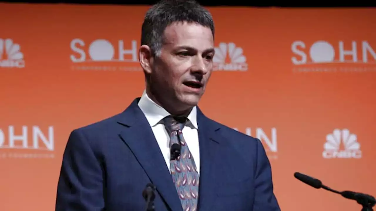 Investor David Einhorn, whose hedge fund was up nearly 37% last year, gives his favorite longs