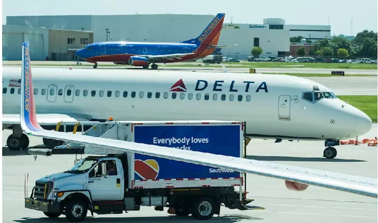 Delta pilots approve contract with 34% raises, setting stage for other airlines