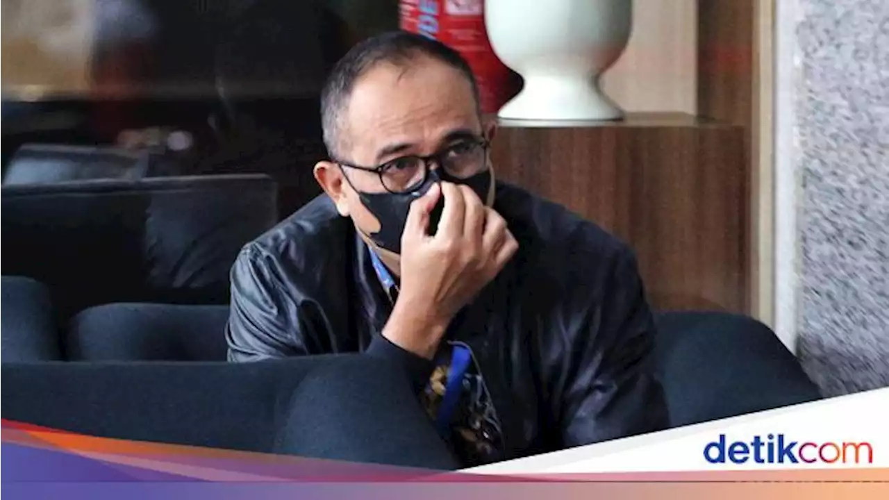 Potret Rafael Alun di KPK untuk Klarifikasi Harta Rp 56 M