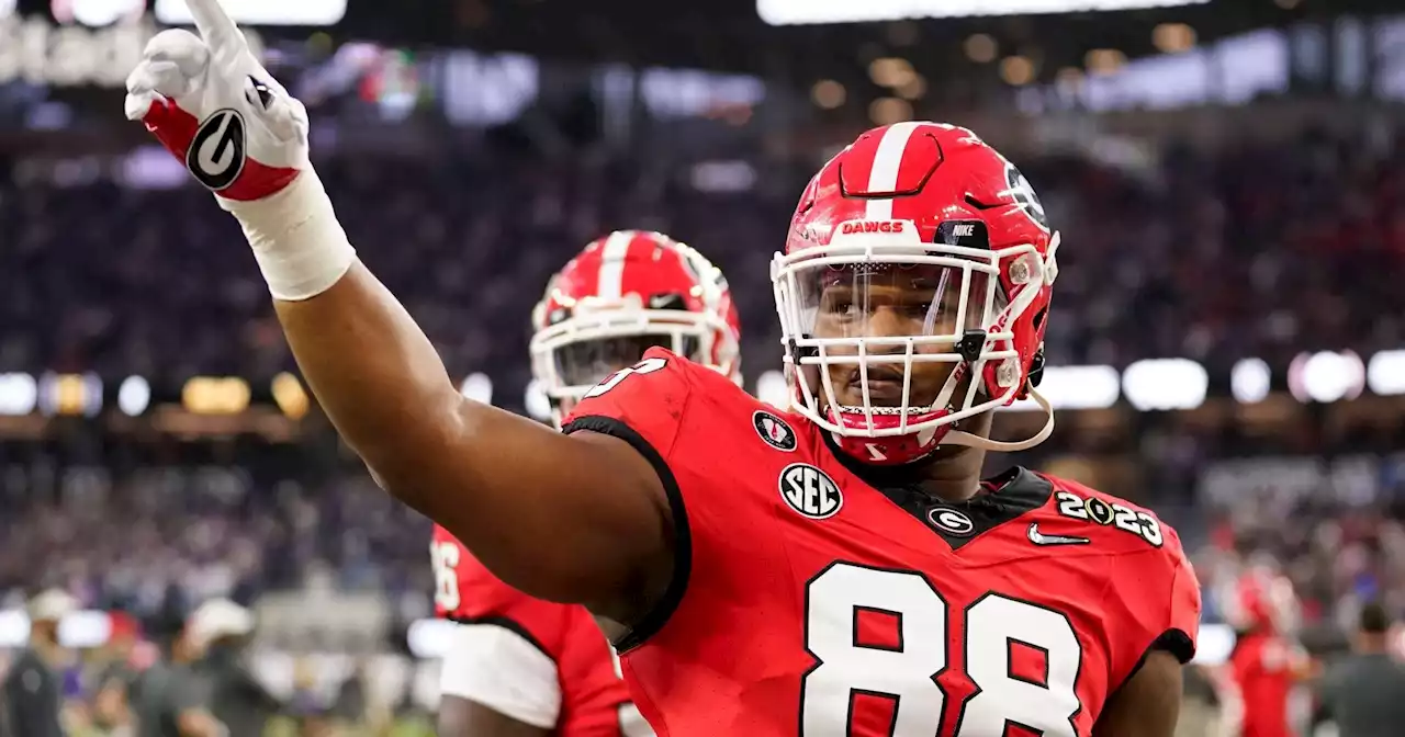 Georgia star DT Jalen Carter, a top NFL draft prospect, charged with racing in fatal crash