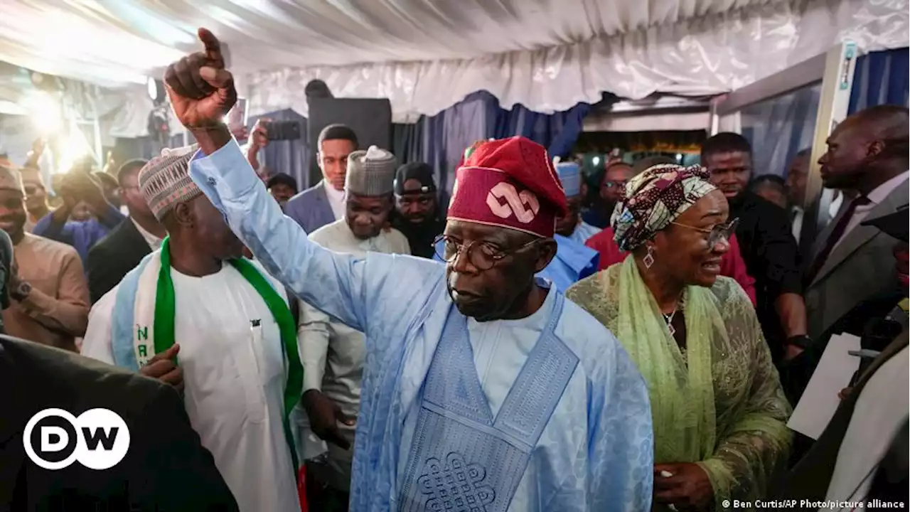 Bola Tinubu wird neuer Präsident Nigerias | DW | 01.03.2023