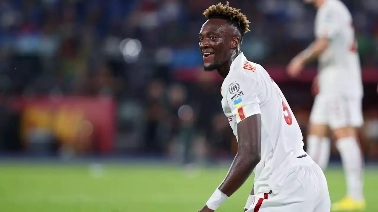 Chelsea target €50m 'Osimhen alternative' as Serie A side 'could lower buyback clause'