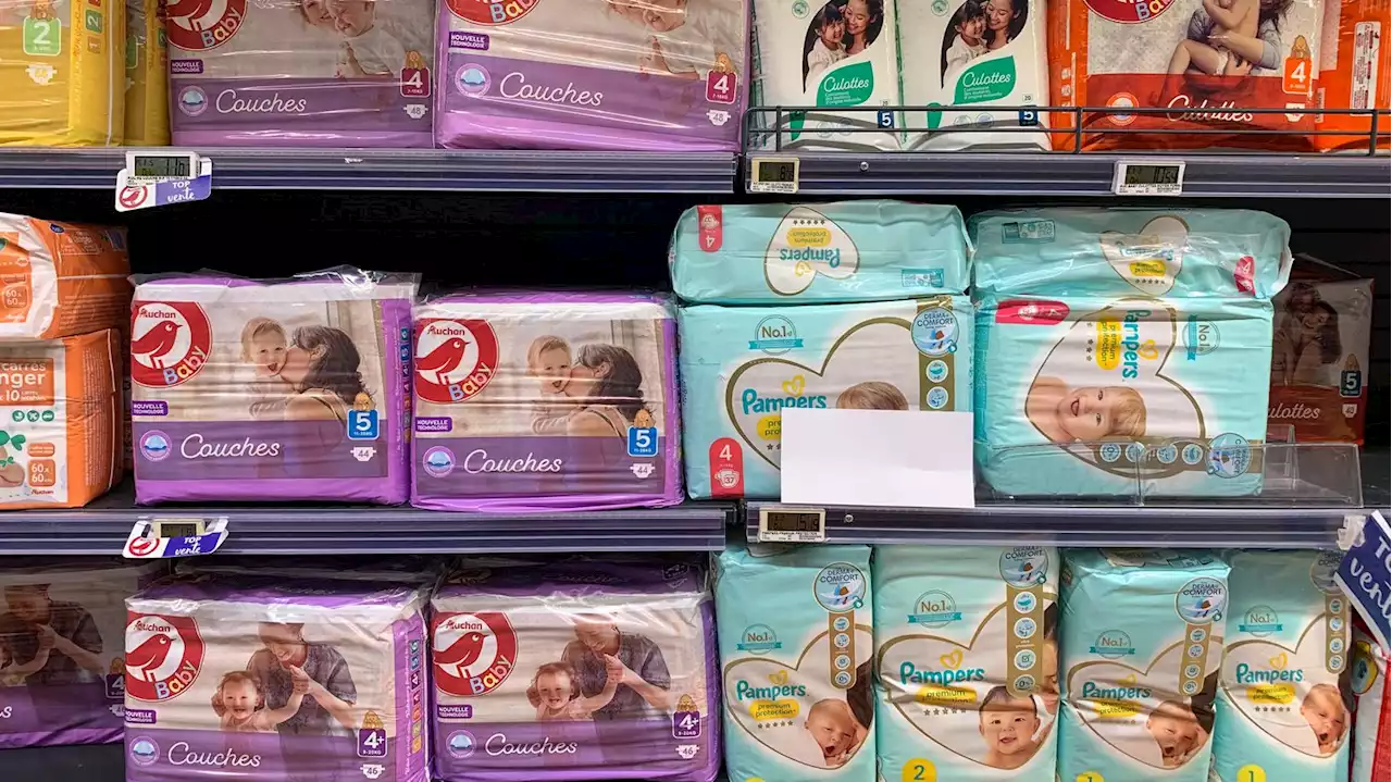 Inflation : pourquoi la grande distribution anticipe une 'envolée' du prix des couches pour bébés