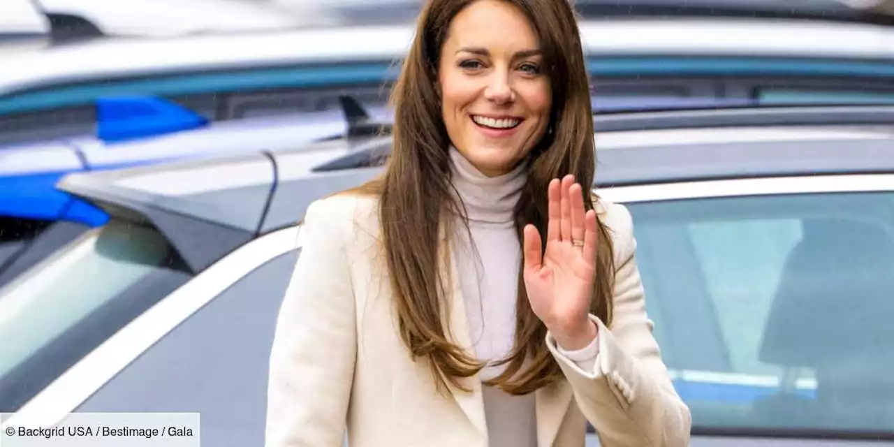 PHOTO – Kate Middleton délaisse le brushing wavy pour une coiffure 2000’s - Gala