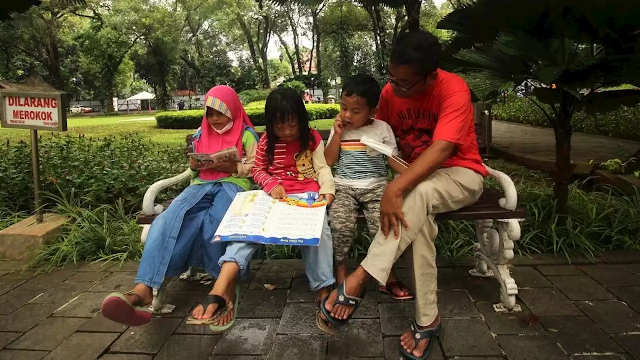 Anak-anak Lebih Mudah Belajar Bahasa daripada Orang Dewasa