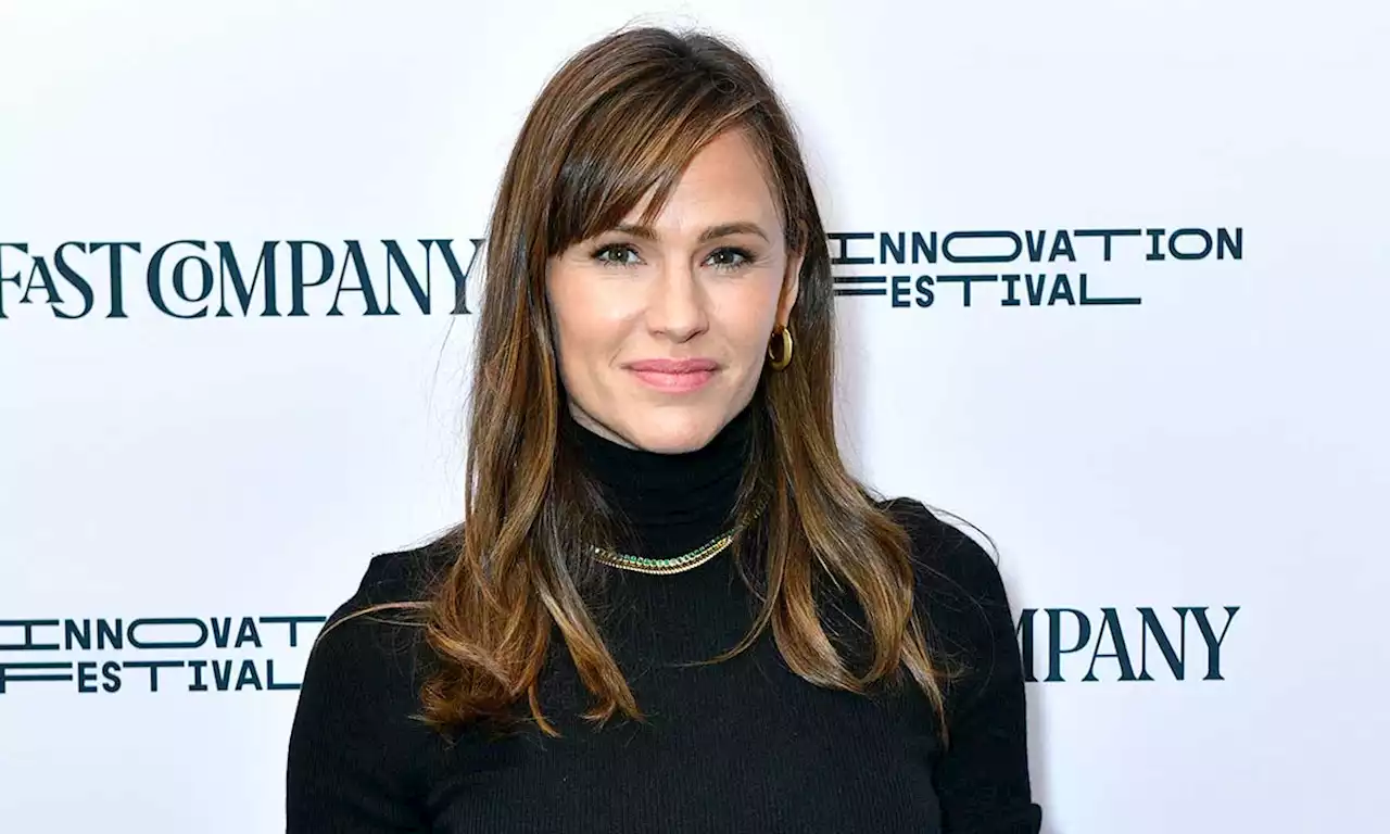 Jennifer Garner pens emotional message about relationship drama – but it's not what you think