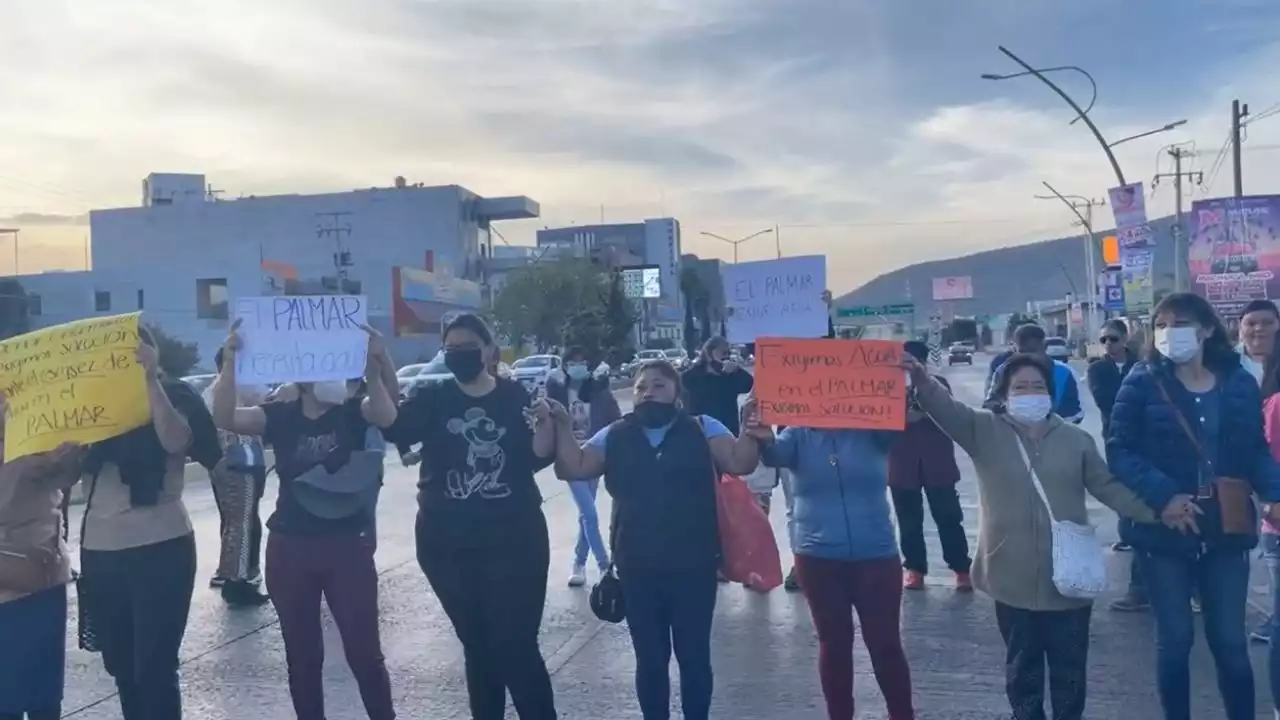 Habitantes de El Palmar bloquean el Colosio, amagan con ir a la México-Pachuca