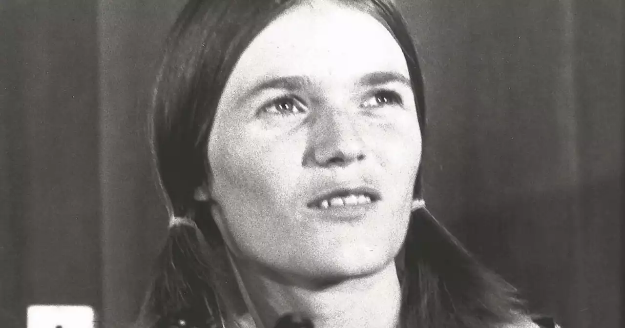 Linda Kasabian, Charles Manson follower who helped send him to prison, dies at 73